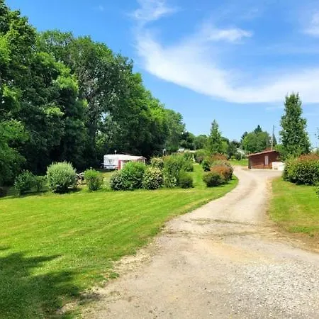 Κάμπινγκ Camping Du Hameau De Nouste Temps