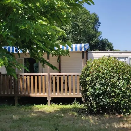 Camping Du Hameau De Nouste Temps Κάμπινγκ